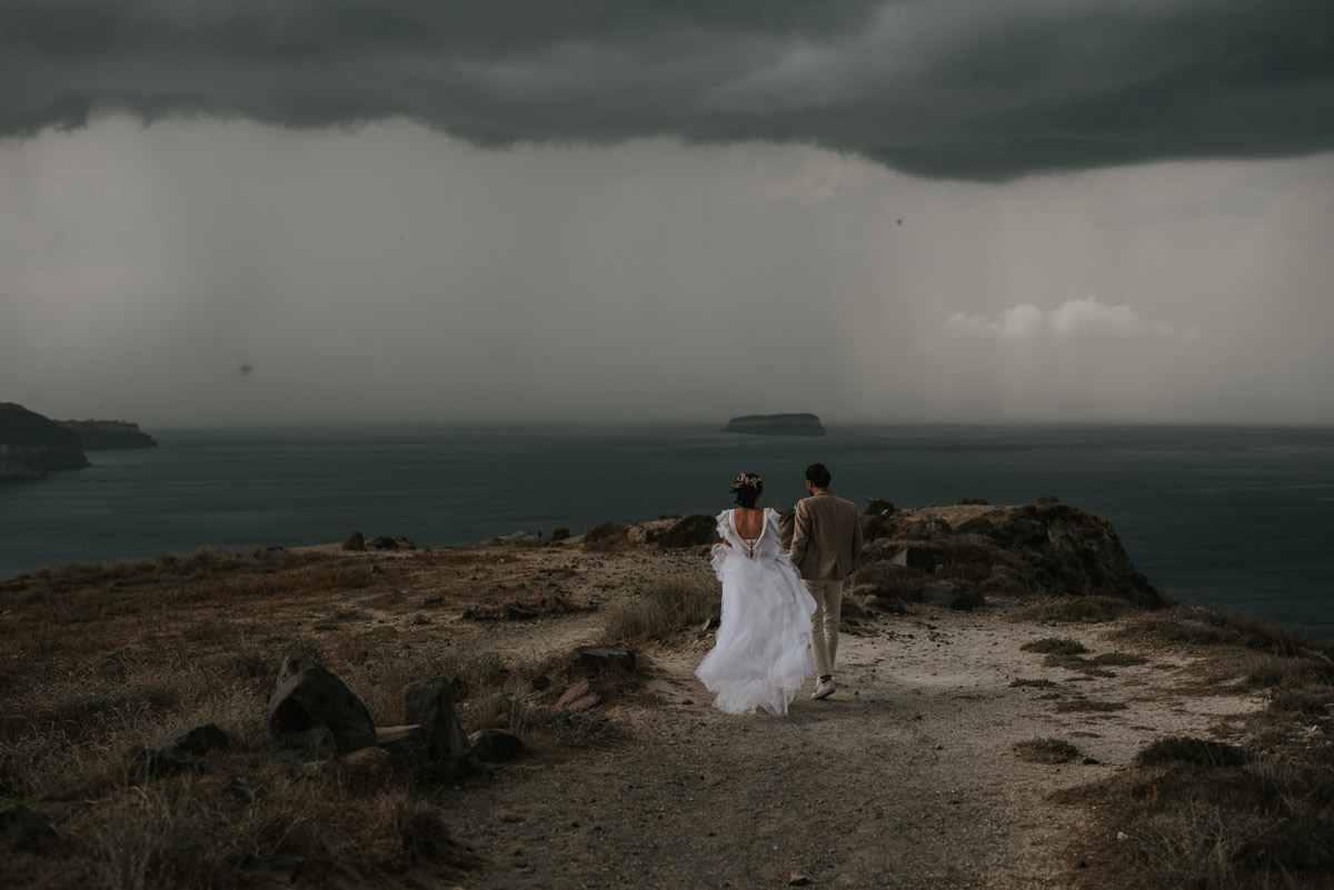 bohemian-nano-ceremony-in-Santorini4.jpg