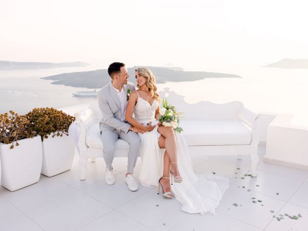 Are You and Your Partner Looking to Elope on Santorini?